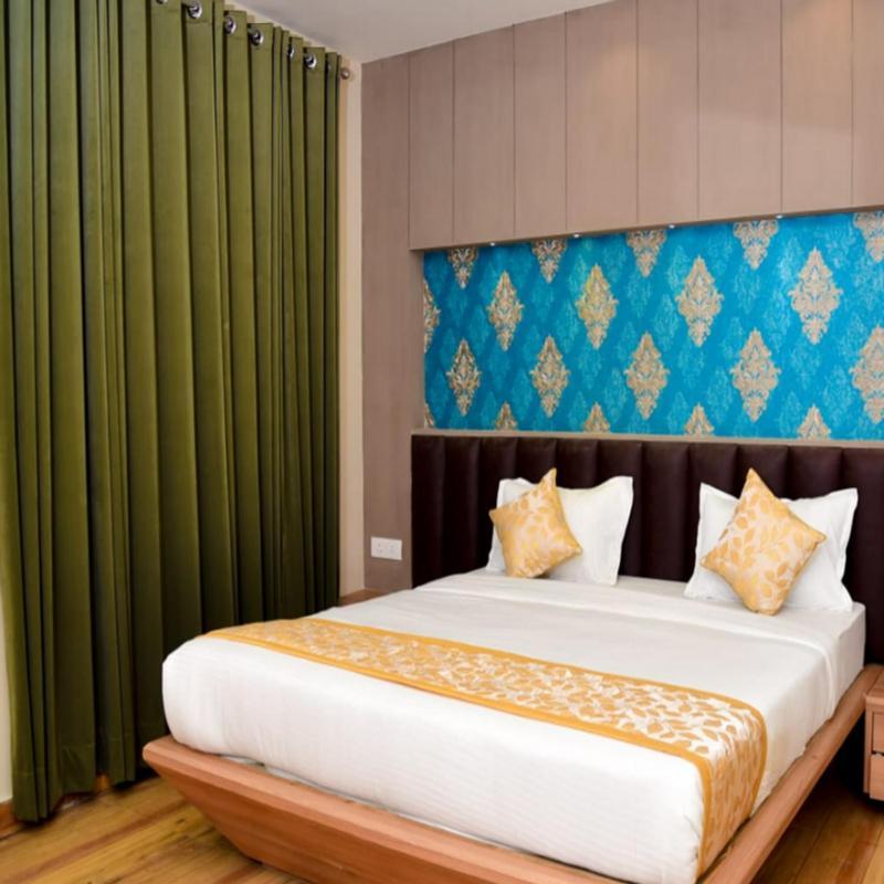 Hotel Olive Crown Lucknow Buitenkant foto